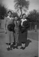 Esther, Heinz und Simmy Selmanson 1939, Foto der Familie