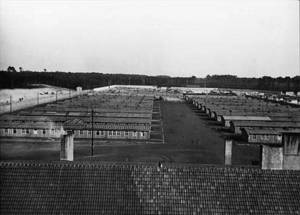 Aus dem SS-Fotoalbum, Teilansicht des Barackenlagers vom Dach der Kommandantur gesehen, 1940/41 Mahn- und Gedenkstätte Ravensbrück / Stiftung Brandenburgische Gedenkstätte