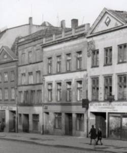 Engelsgrube 46-52, Museen für Kunst- und Kulturgeschichte der Hansestadt Lübeck, Ausschnitt aus dem Foto von Dr. Wember, ohne Jahr